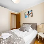 Andrea For 17 People With Private 40 M2 Pool & Pet Friendly Near