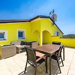 Andrea For 17 People With Private 40 M2 Pool & Pet Friendly Near Poreč