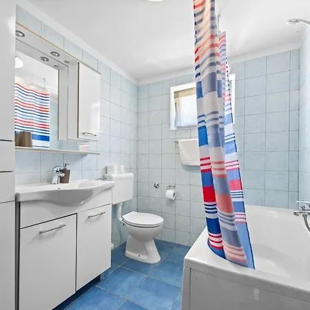 Andrea For 17 People With Private 40 M2 Pool & Pet Friendly Near Villa