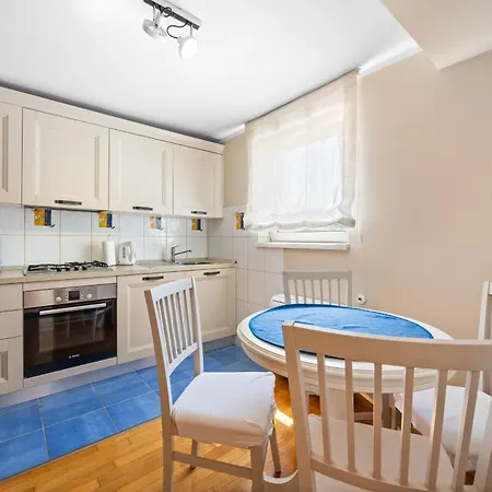 Andrea For 17 People With Private 40 M2 Pool & Pet Friendly Near *