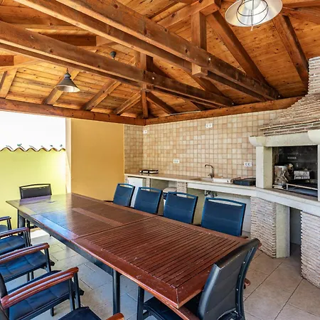 Andrea For 17 People With Private 40 M2 Pool & Pet Friendly Near Poreč